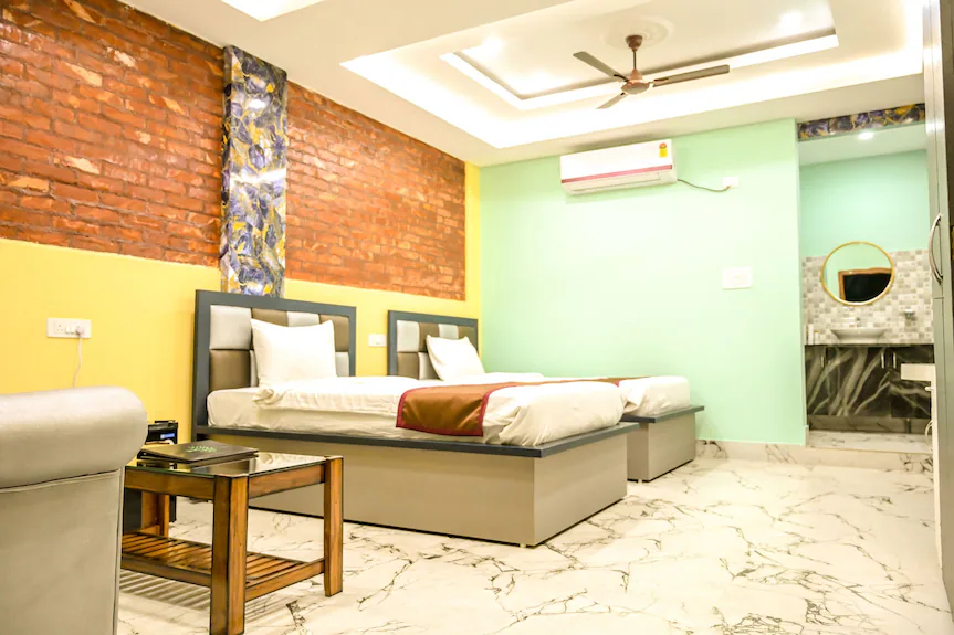 Premium Room